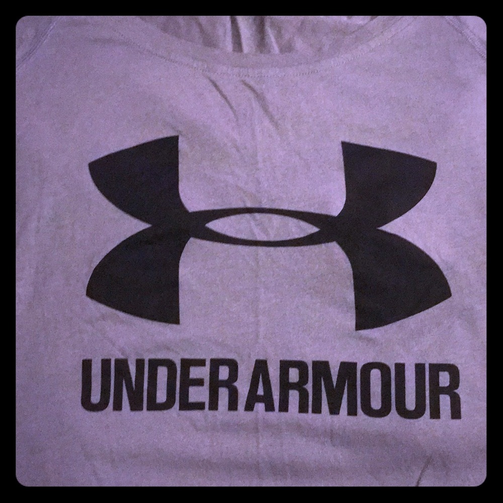 Under Armour long sleeve tshirt